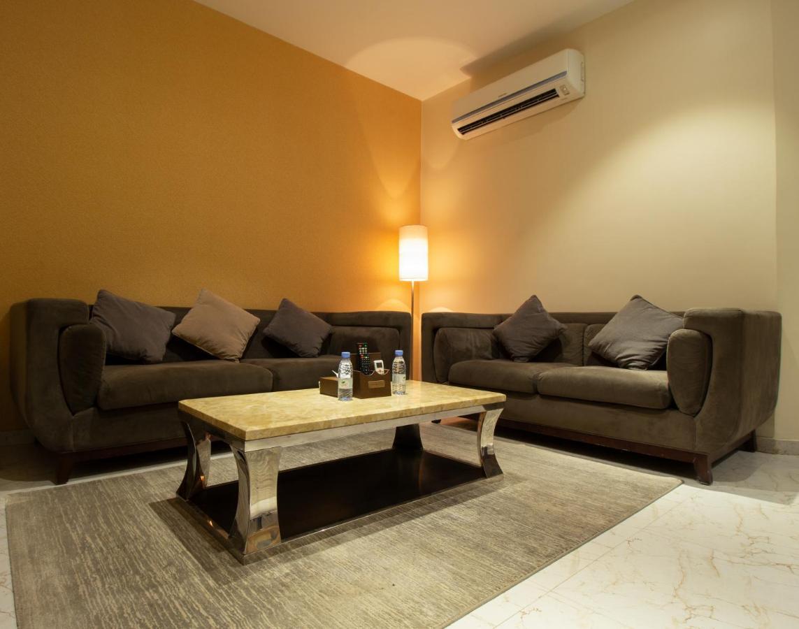 Toot House Alqaim Aparthotel ฏออิฟ ภายนอก รูปภาพ